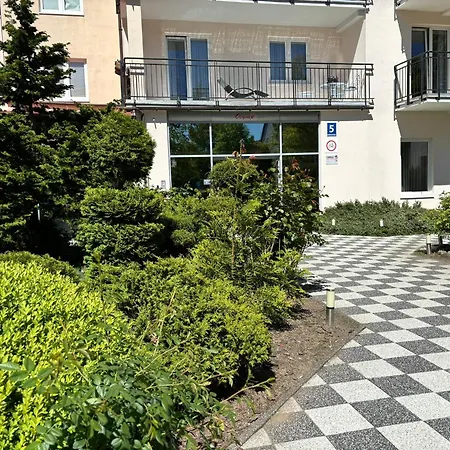아파트 Olimp W Kolobrzegu Przy Promenadzie 코워브제크