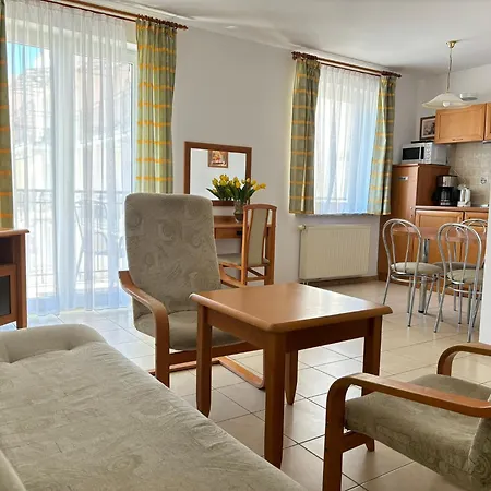 Olimp W Kolobrzegu Przy Promenadzie Appartement