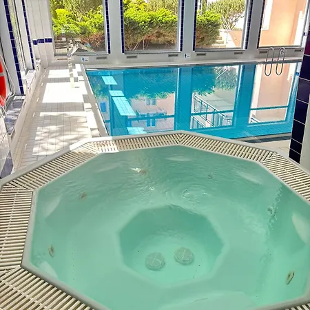 W Kołobrzegu Przy Promenadzie Apartament