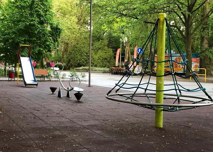 Olimp W Kolobrzegu Przy Promenadzie